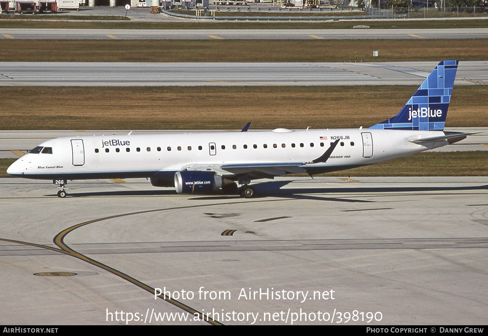 Aircraft Photo of N266JB | Embraer 190AR (ERJ-190-100IGW) | JetBlue Airways | AirHistory.net #398190