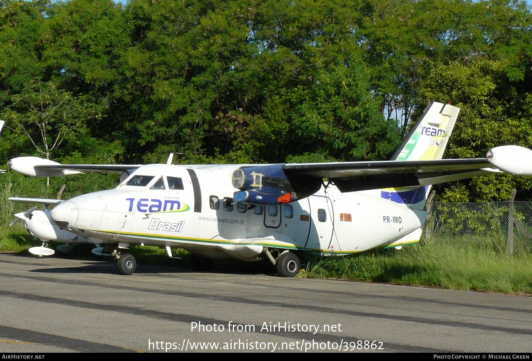 Aircraft Photo of PR-IMO | Let L-410UVP-E20 Turbolet | TEAM Brasil - Transportes Especiais Aéreos e Malotes | AirHistory.net #398862