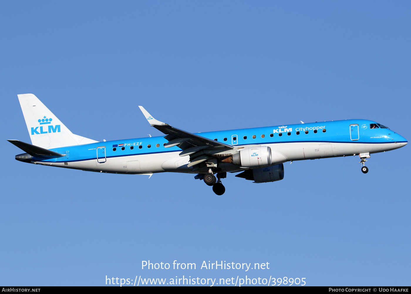 Aircraft Photo of PH-EZF | Embraer 190STD (ERJ-190-100STD) | KLM Cityhopper | AirHistory.net #398905