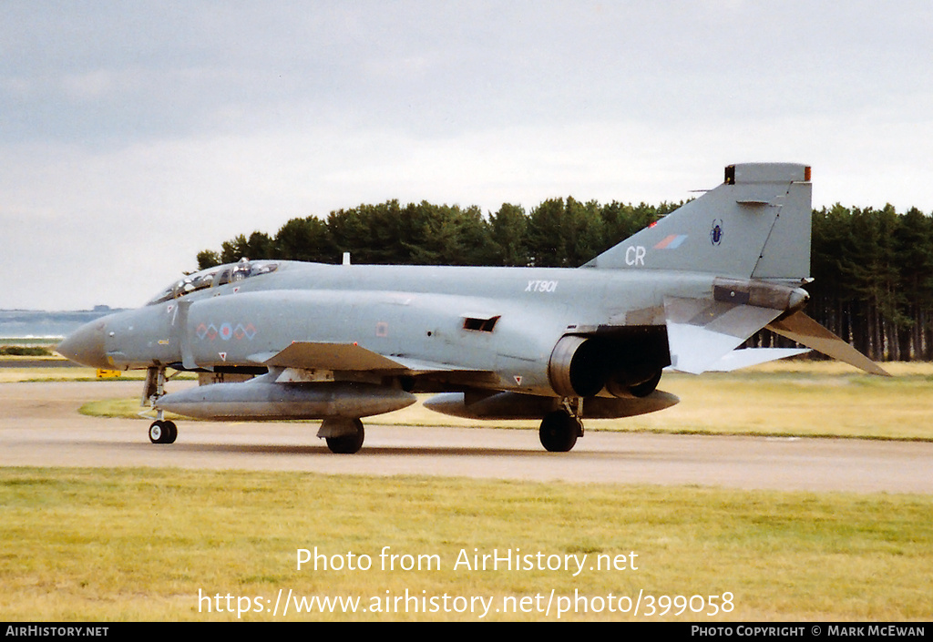 Aircraft Photo of XT901 | McDonnell Douglas F-4M Phantom FGR2 | UK - Air Force | AirHistory.net #399058