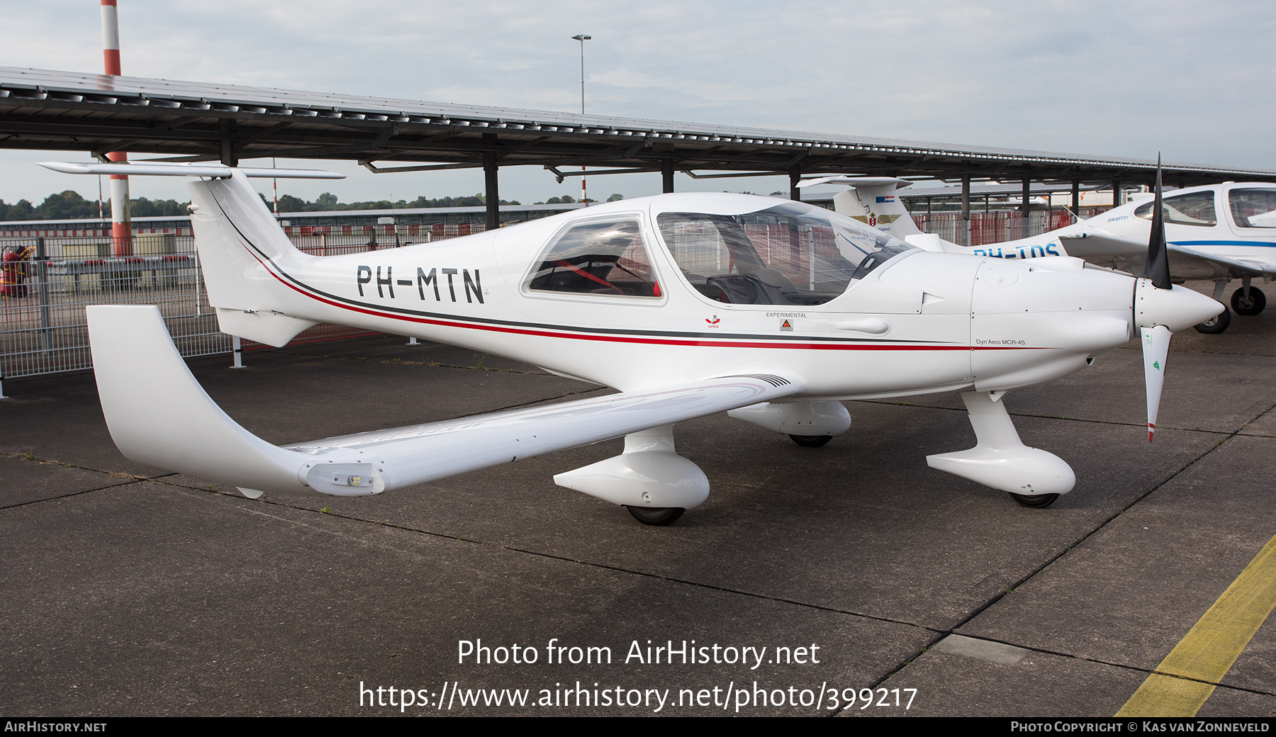 Aircraft Photo of PH-MTN | DynAero MCR-4S 2002 | AirHistory.net #399217