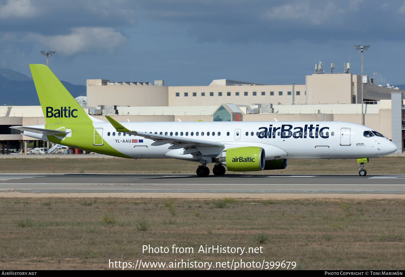 Aircraft Photo of YL-AAU | Airbus A220-371 (BD-500-1A11) | AirBaltic | AirHistory.net #399679