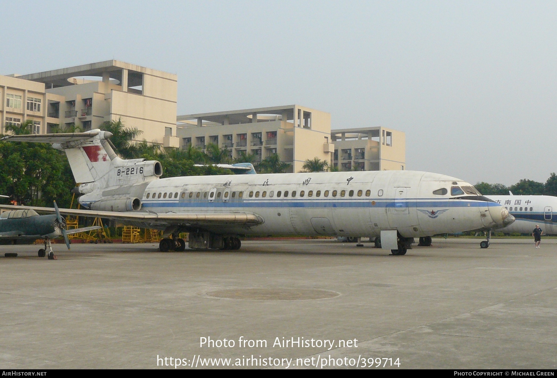 Aircraft Photo Of B-2216 | Hawker Siddeley HS-121 Trident 2E | CAAC ...