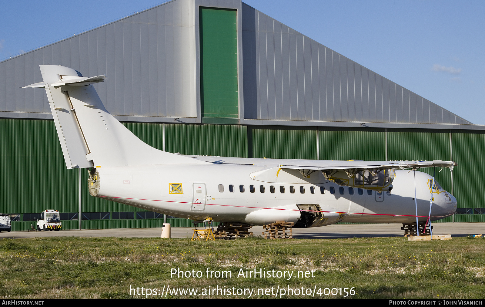 Aircraft Photo of G-ISLF | ATR ATR-42-500 | AirHistory.net #400156