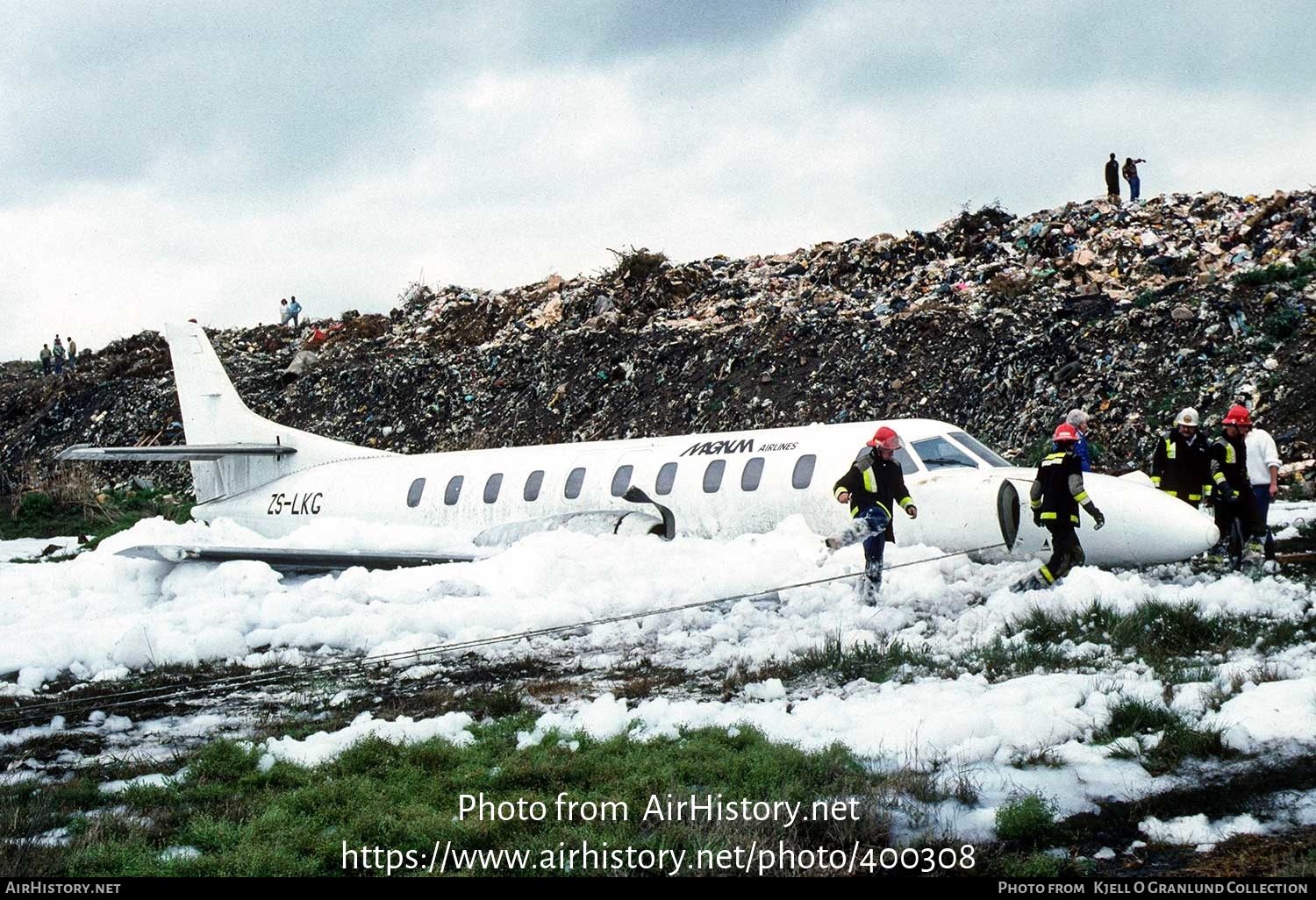 Aircraft Photo of ZS-LKG | Swearingen SA-226TC Metro II | Magnum ...