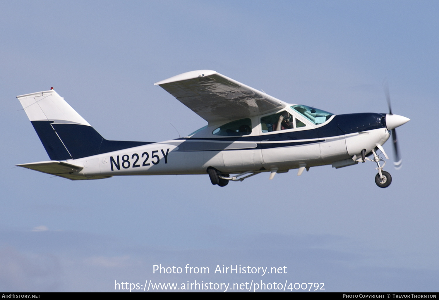 Aircraft Photo of N8225Y | Cessna 177RG Cardinal RG | AirHistory.net #400792