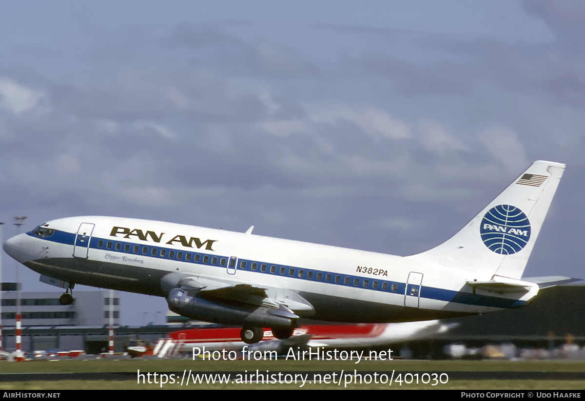 Aircraft Photo of N382PA | Boeing 737-214 | Pan American World Airways - Pan Am | AirHistory.net #401030