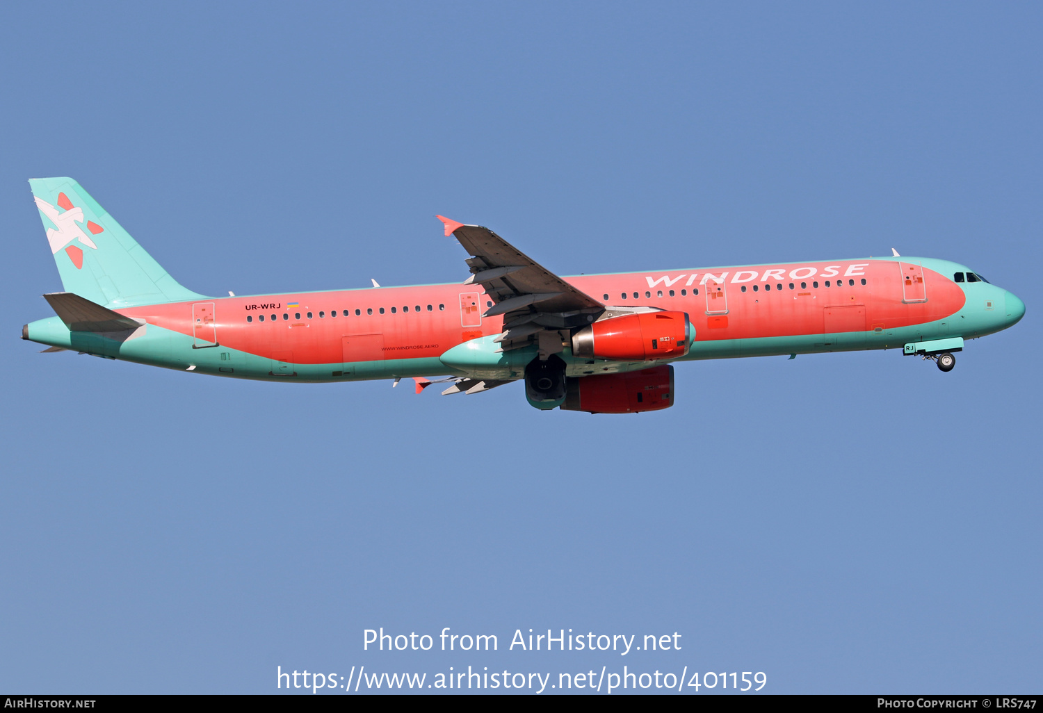 Aircraft Photo of UR-WRJ | Airbus A321-231 | Windrose | AirHistory.net #401159