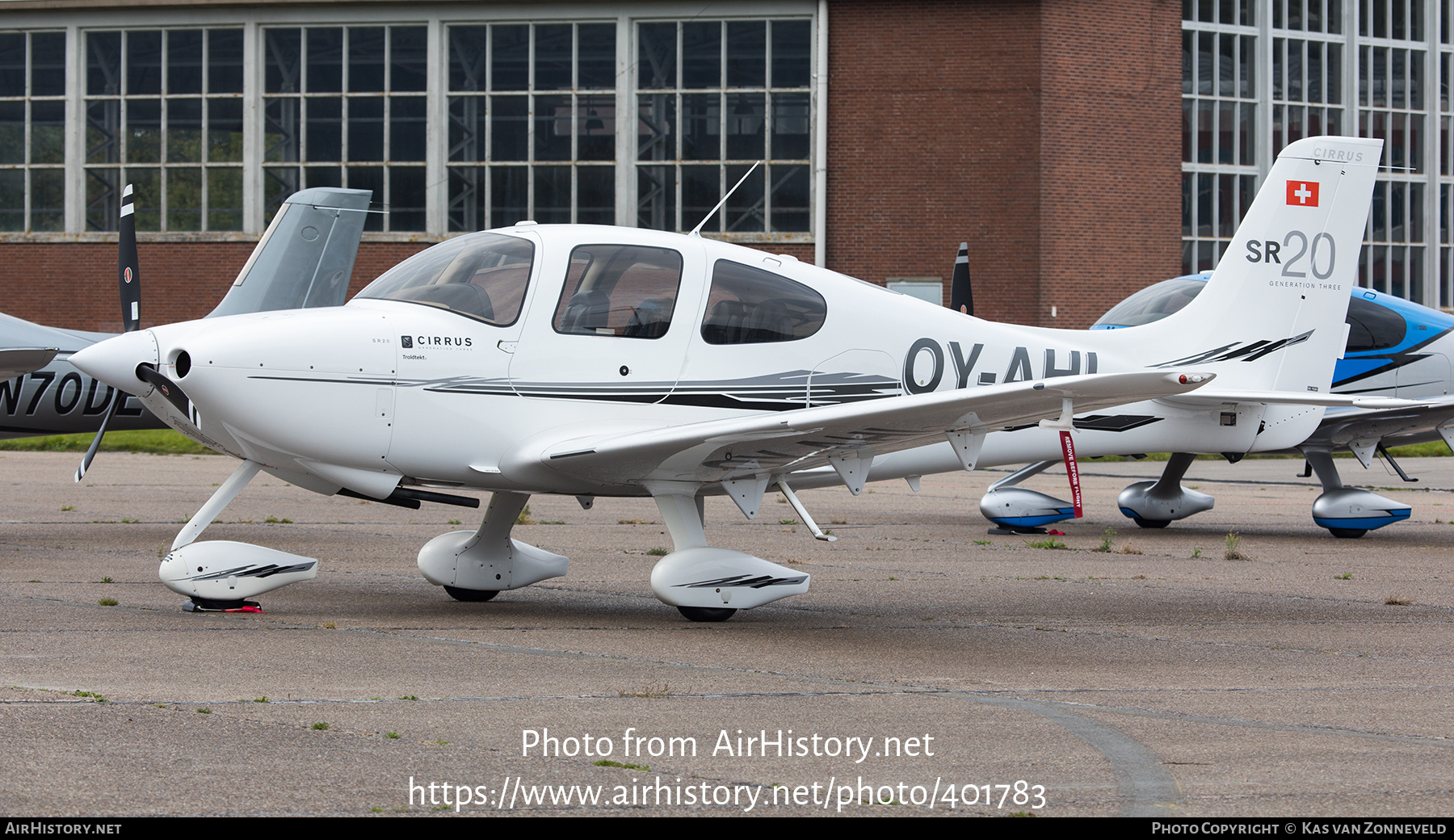 Aircraft Photo of OY-AHI | Cirrus SR-20 G3 | AirHistory.net #401783