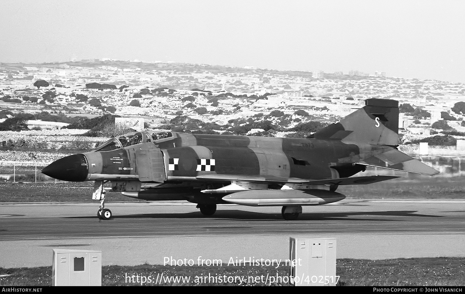 Aircraft Photo of XT873 | McDonnell Douglas F-4K Phantom FG1 | UK - Air Force | AirHistory.net #402517