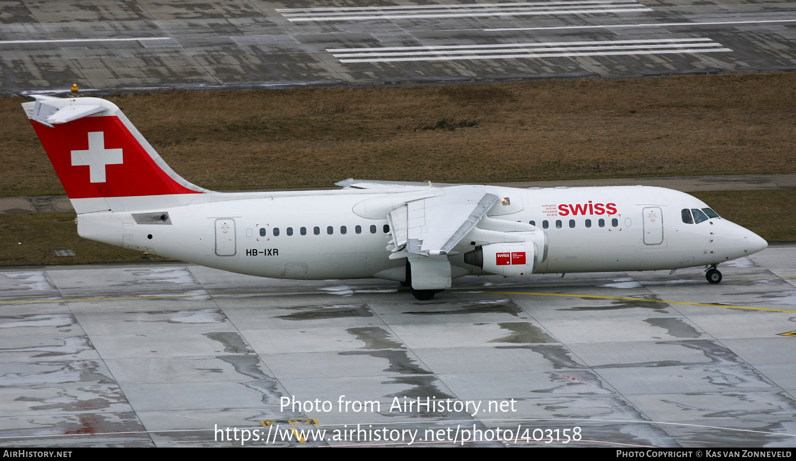 Aircraft Photo of HB-IXR | British Aerospace Avro 146-RJ100 | Swiss International Air Lines | AirHistory.net #403158