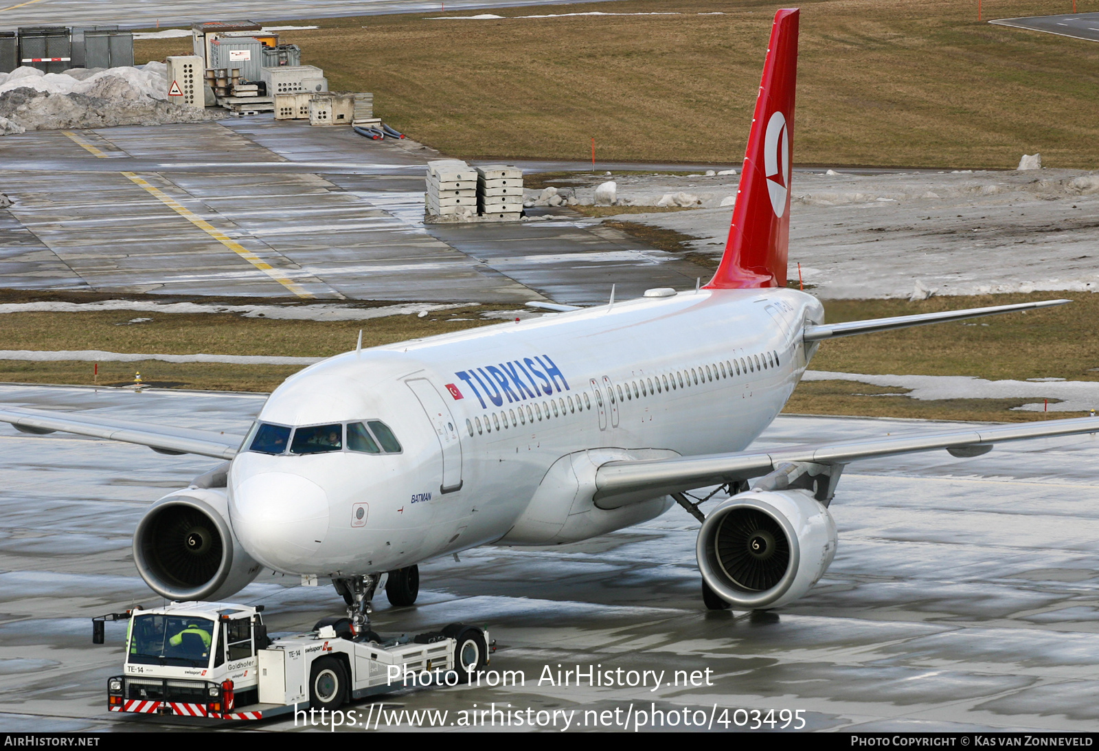 Aircraft Photo of TC-JLI | Airbus A320-214 | Turkish Airlines | AirHistory.net #403495