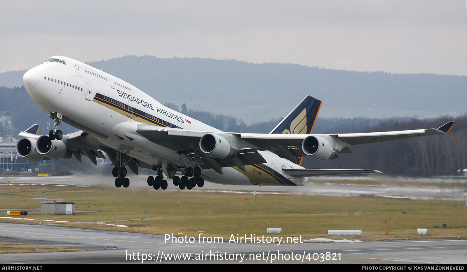 Aircraft Photo of 9V-SMM | Boeing 747-412 | Singapore Airlines | AirHistory.net #403821