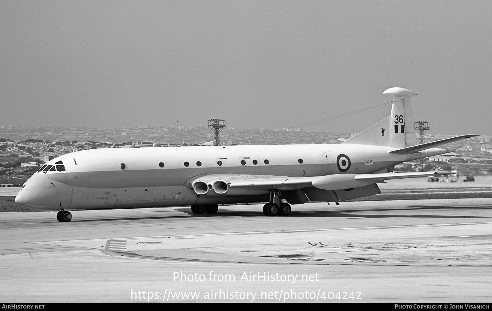 Aircraft Photo of XV236 | Hawker Siddeley HS-801 Nimrod MR.1 | UK - Air Force | AirHistory.net #404242