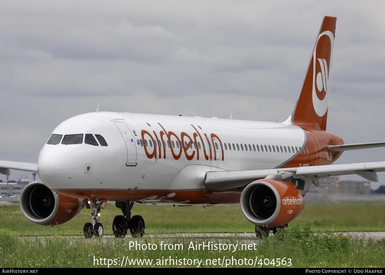 Aircraft Photo of D-ABNE | Airbus A320-214 | Air Berlin | AirHistory.net #404563