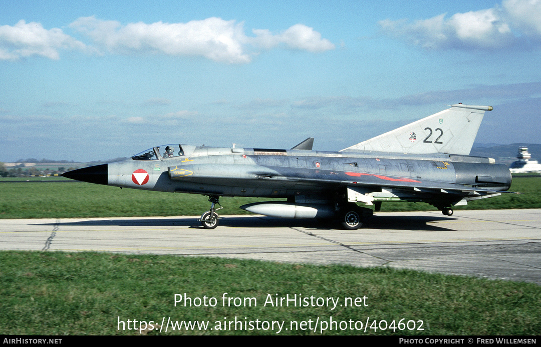 Aircraft Photo of 22 | Saab J35Oe Draken | Austria - Air Force | AirHistory.net #404602