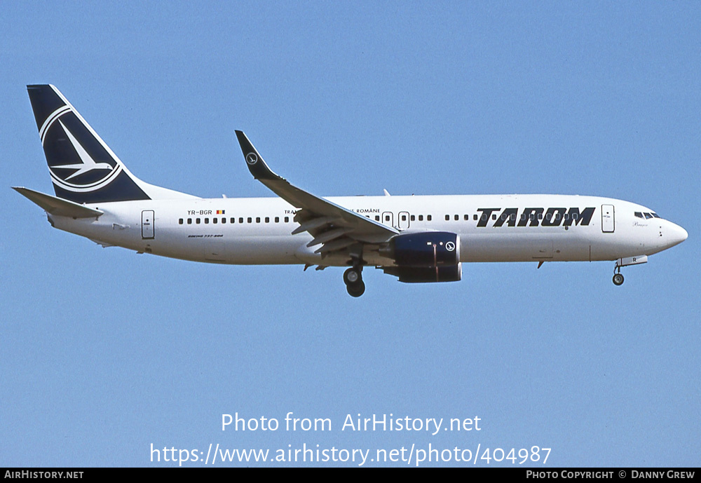 Aircraft Photo of YR-BGR | Boeing 737-86J | TAROM - Transporturile Aeriene Române | AirHistory.net #404987