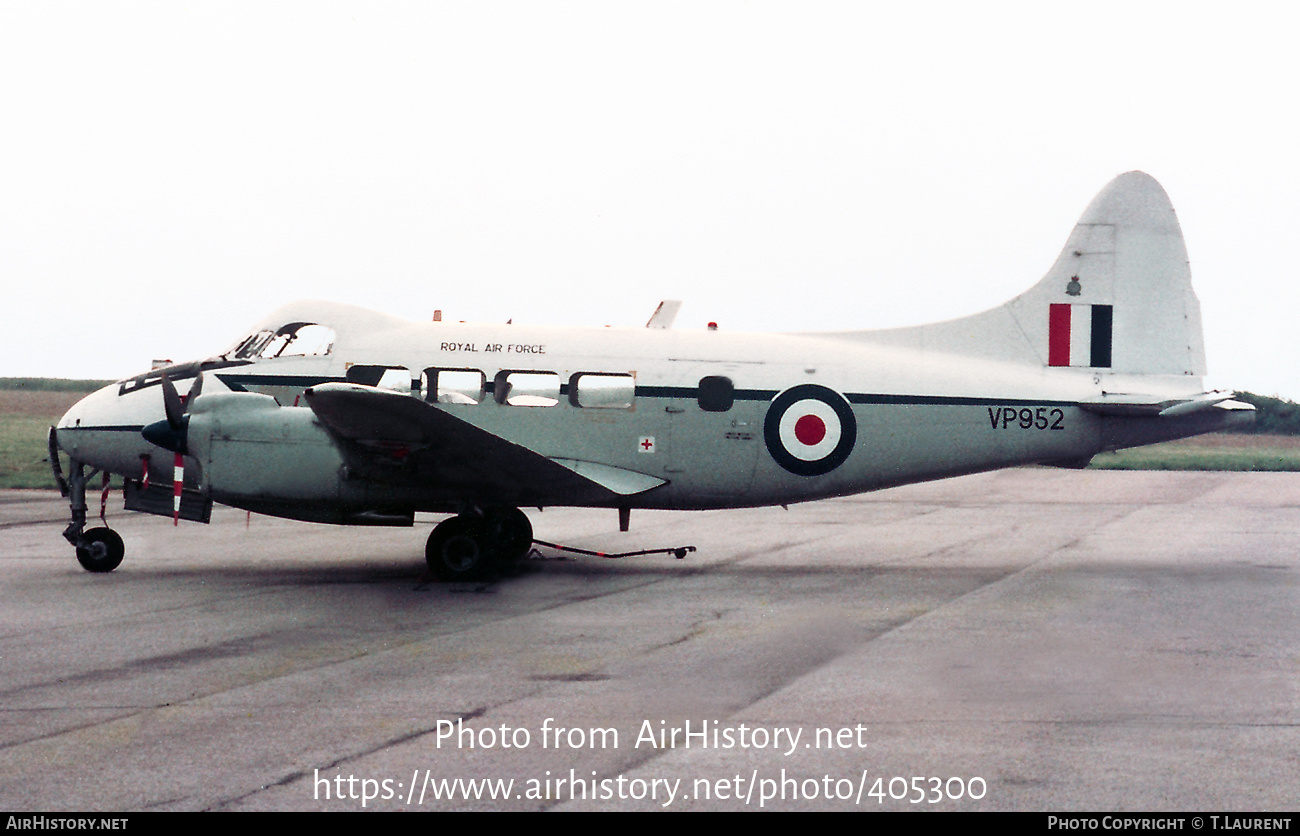 Aircraft Photo of VP952 | De Havilland D.H. 104 Devon C2/2 | UK - Air Force | AirHistory.net #405300