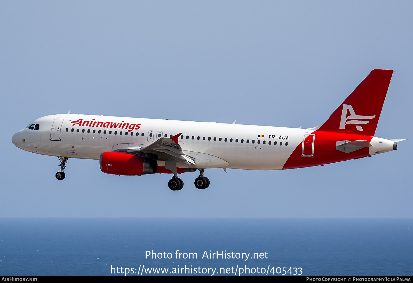 Aircraft Photo of YR-AGA | Airbus A320-232 | Animawings | AirHistory.net #405433