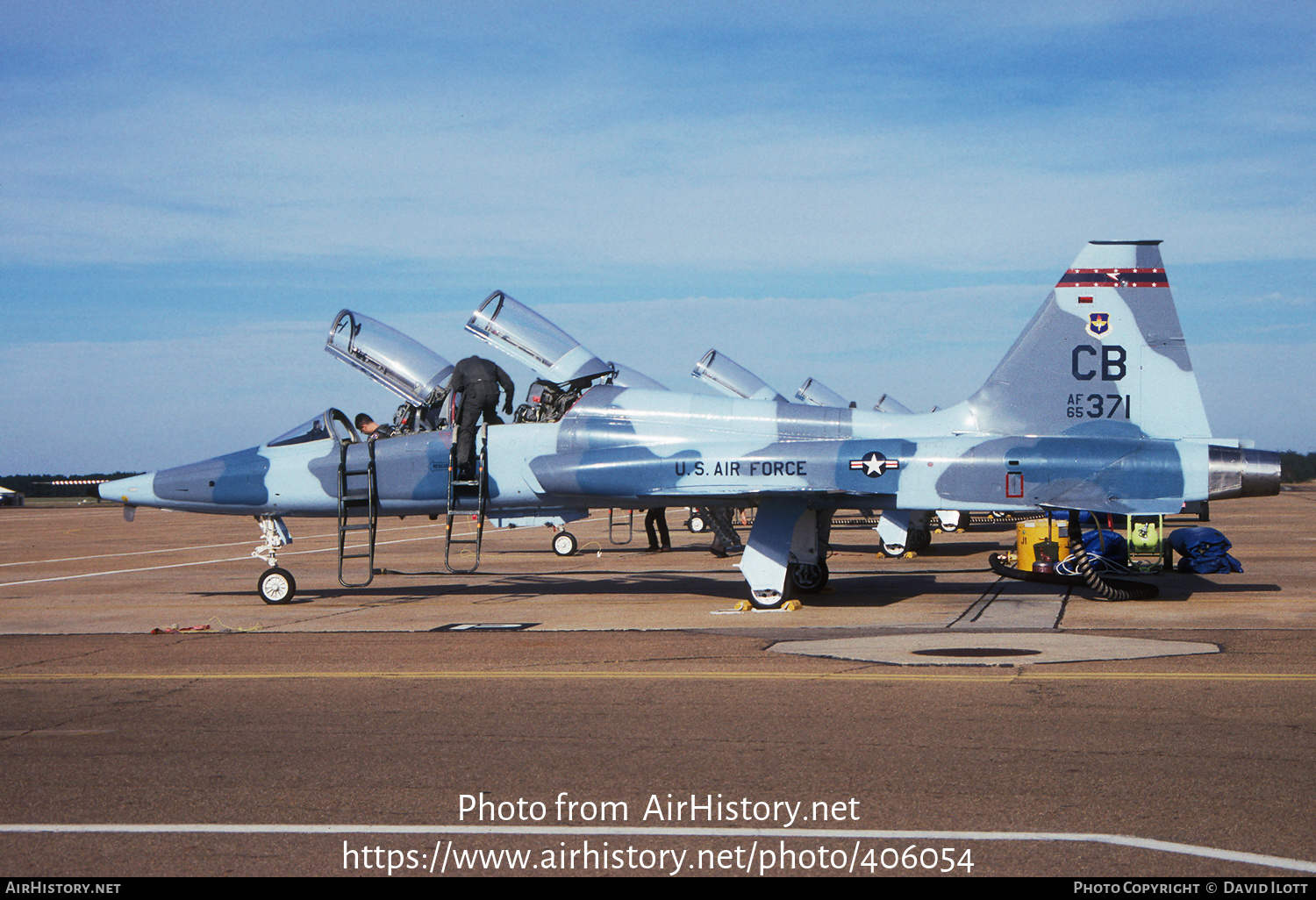 Aircraft Photo of 65-10371 / AF65-371 | Northrop AT-38B Talon | USA - Air Force | AirHistory.net #406054