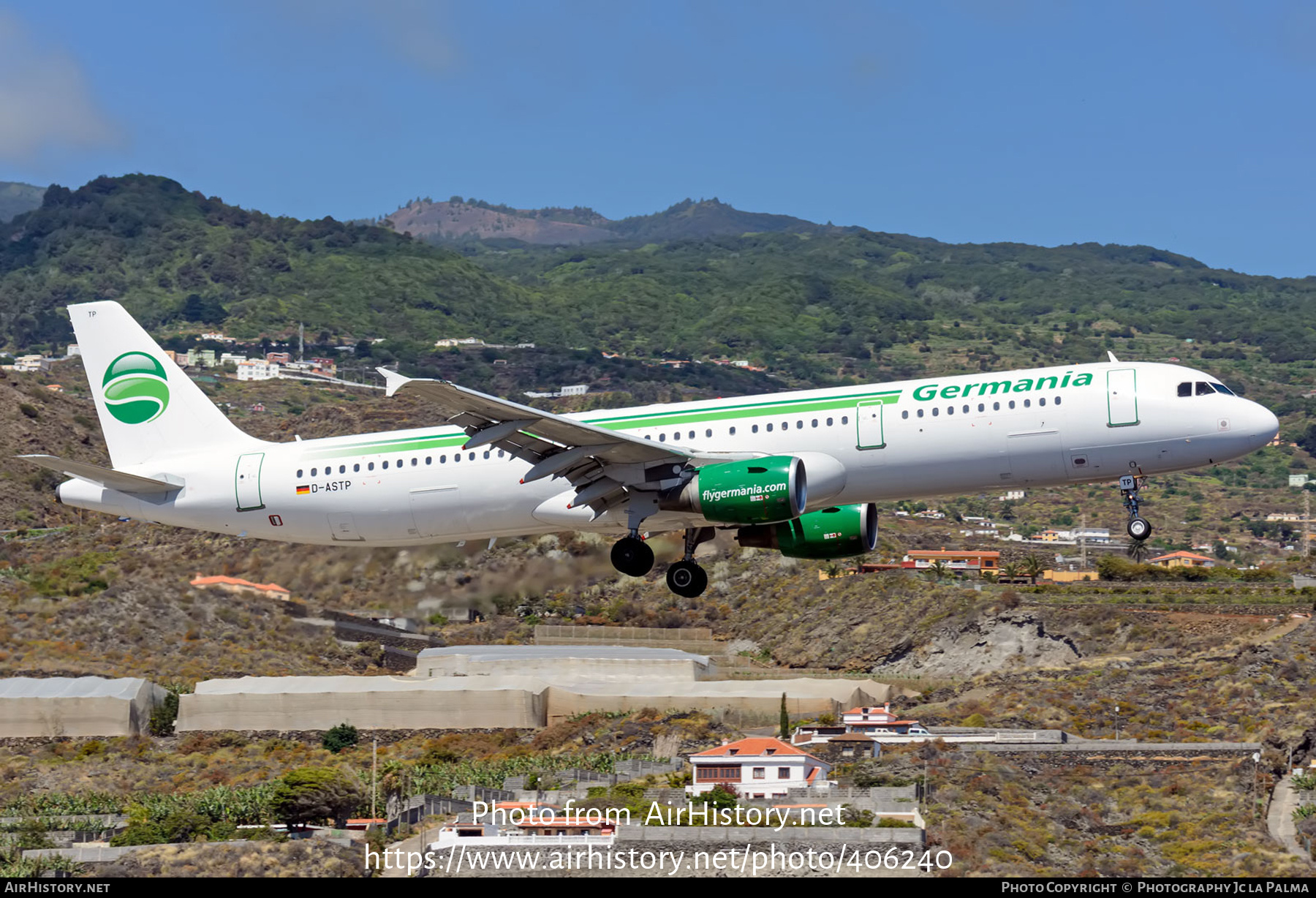 Aircraft Photo of D-ASTP | Airbus A321-211 | Germania | AirHistory.net #406240