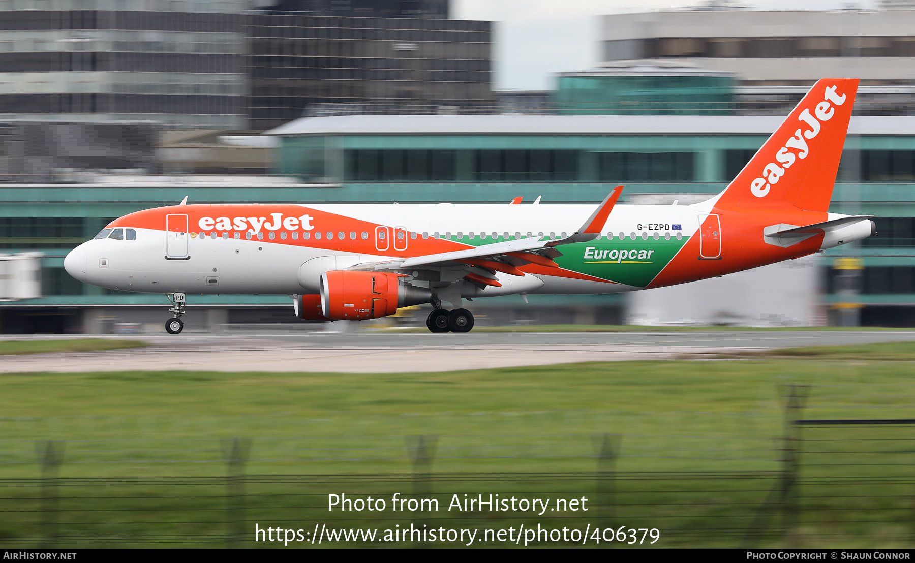 Aircraft Photo of G-EZPD | Airbus A320-214 | EasyJet | AirHistory.net #406379