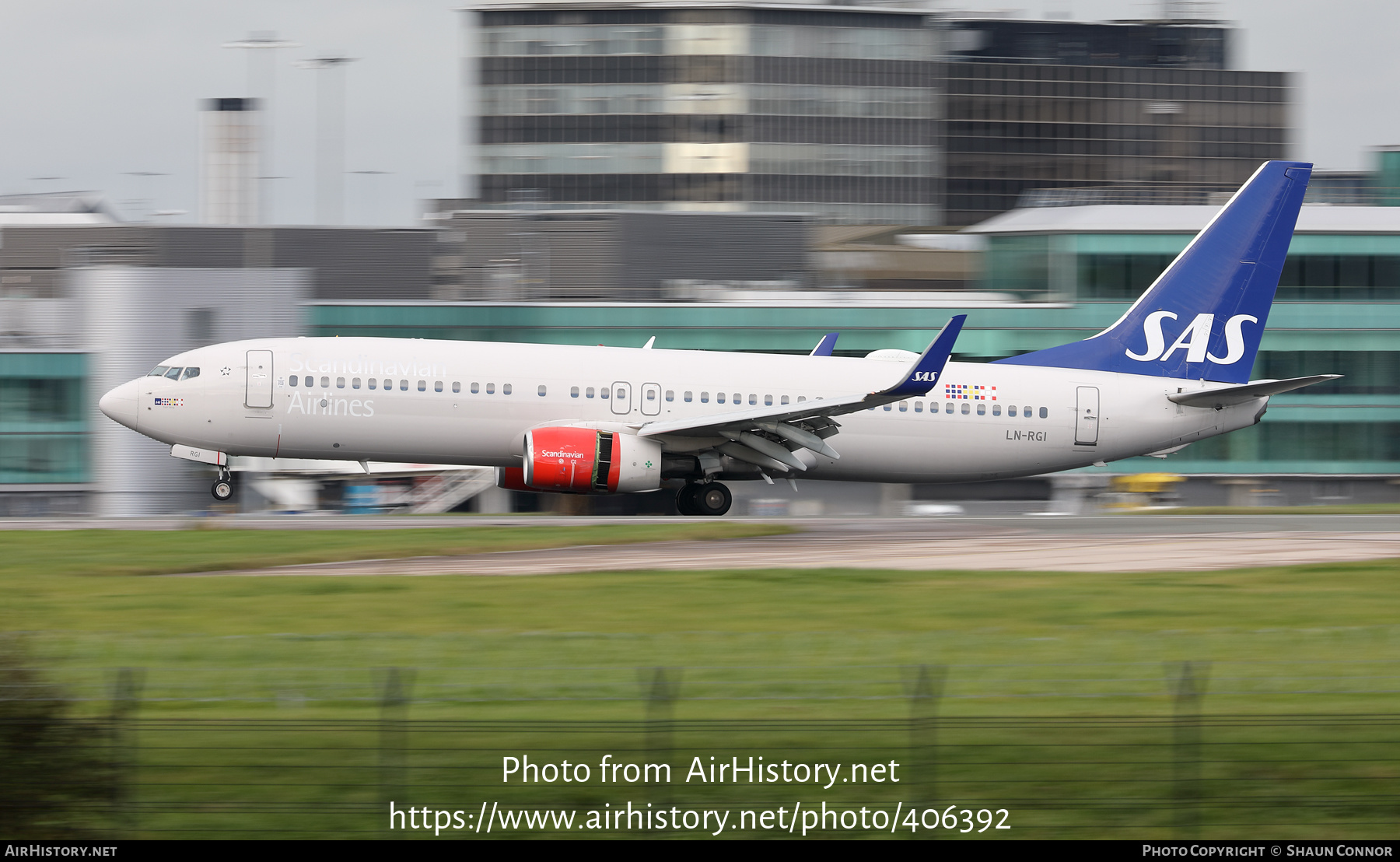 Aircraft Photo of LN-RGI | Boeing 737-86N | Scandinavian Airlines - SAS | AirHistory.net #406392