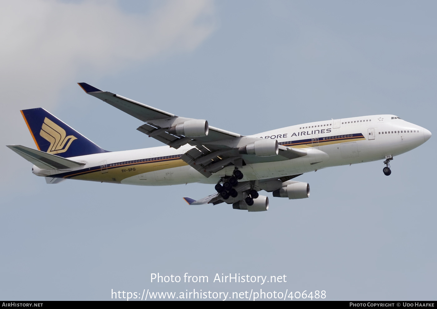 Aircraft Photo of 9V-SPG | Boeing 747-412 | Singapore Airlines | AirHistory.net #406488