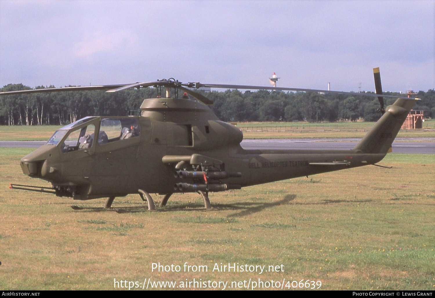 Aircraft Photo of 70-16019 / 16019 | Bell AH-1S Cobra (209) | USA - Army | AirHistory.net #406639