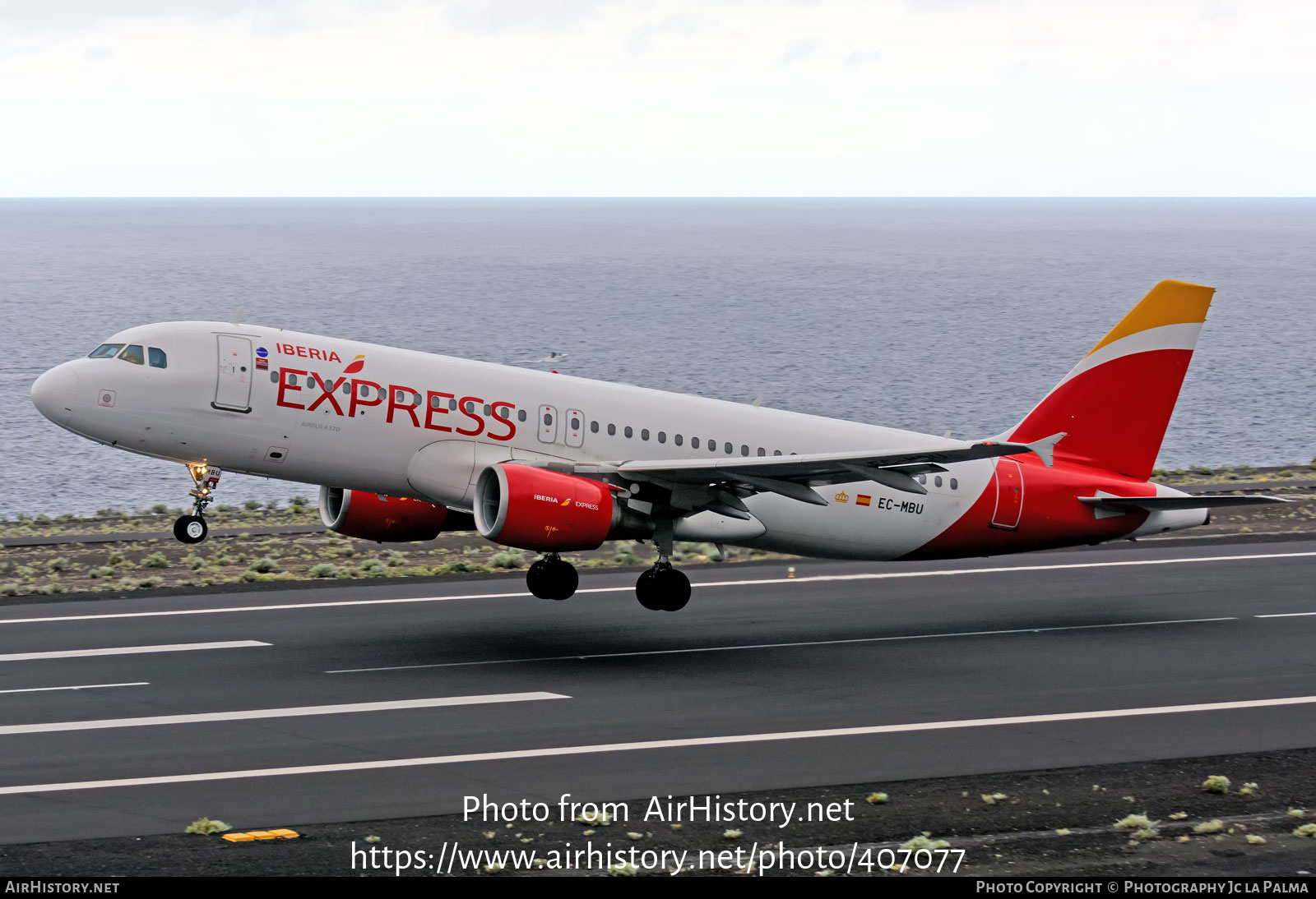 Aircraft Photo of EC-MBU | Airbus A320-214 | Iberia Express | AirHistory.net #407077