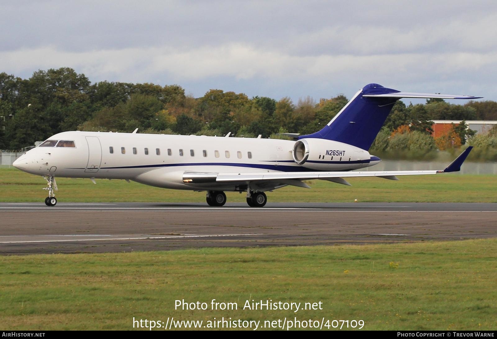 Aircraft Photo of N265HT | Bombardier Global Express XRS (BD-700-1A10) | AirHistory.net #407109