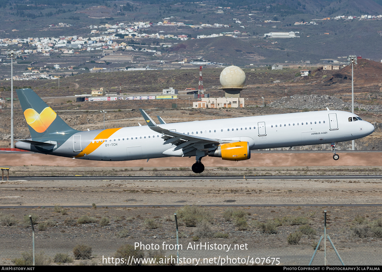 Aircraft Photo of OY-TCH | Airbus A321-211 | AirHistory.net #407675