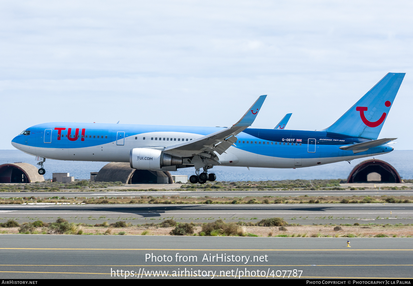 Aircraft Photo of G-OBYF | Boeing 767-304/ER | TUI | AirHistory.net #407787