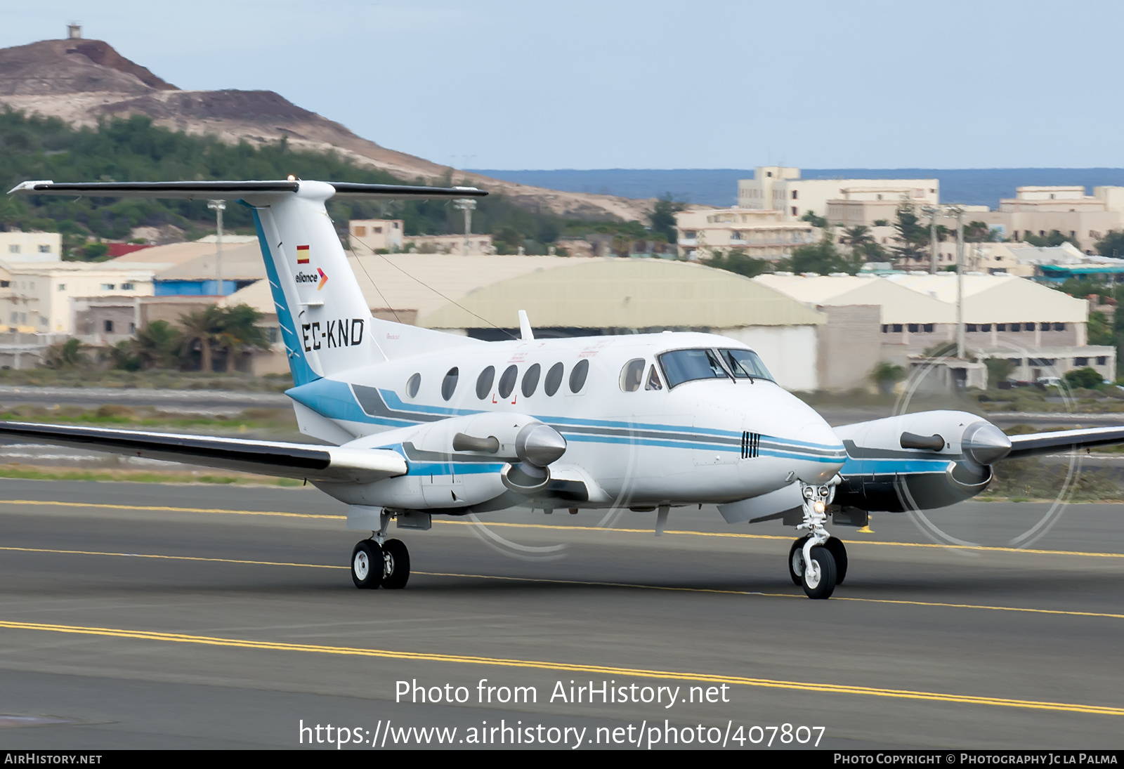 Aircraft Photo of EC-KND | Raytheon B200 King Air | Eliance | AirHistory.net #407807