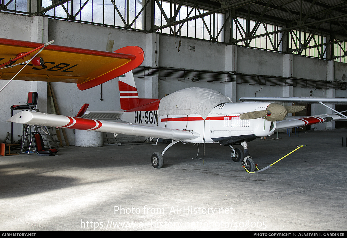 Aircraft Photo of HA-SGM | Zlin Z-142 | AirHistory.net #408005