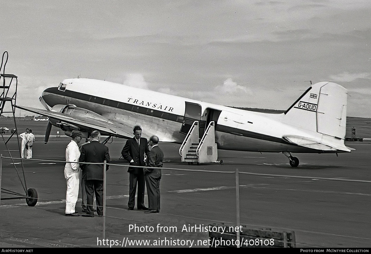 Aircraft Photo of G-AOUD | Douglas C-47B Dakota Mk.4 | Transair | AirHistory.net #408108