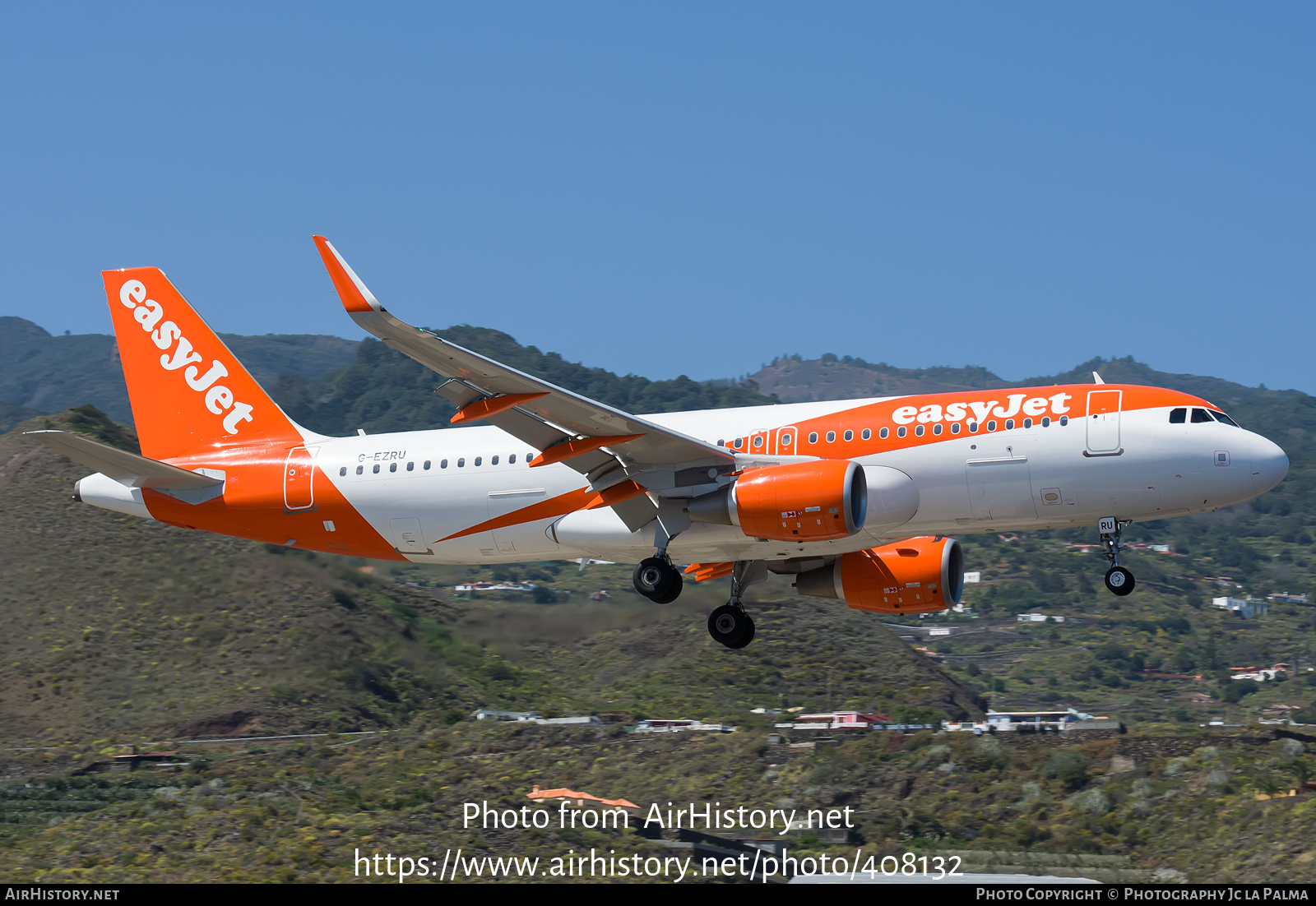 Aircraft Photo of G-EZRU | Airbus A320-214 | EasyJet | AirHistory.net #408132