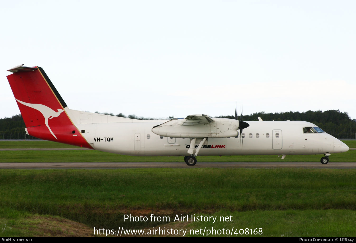 Aircraft Photo of VH-TQM | Bombardier DHC-8-315Q Dash 8 | QantasLink | AirHistory.net #408168