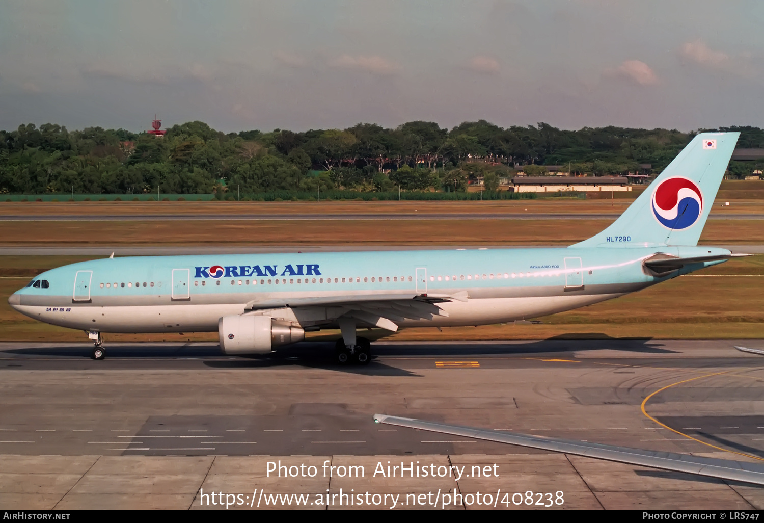 Aircraft Photo of HL7290 | Airbus A300B4-622 | Korean Air | AirHistory.net #408238