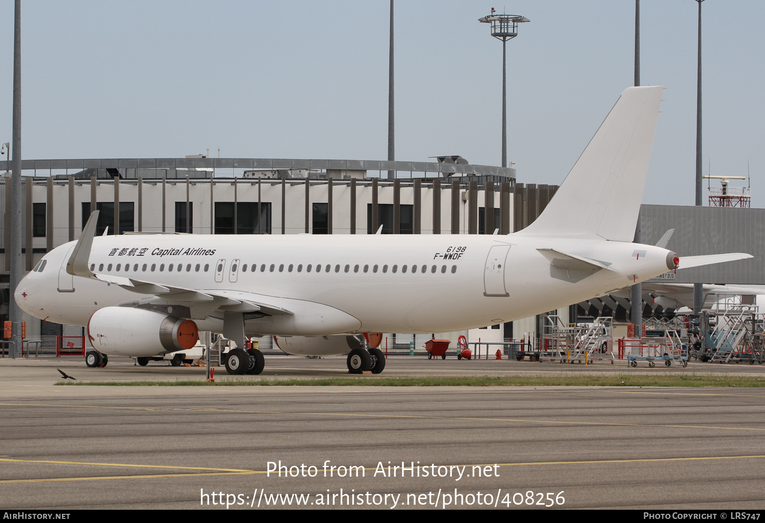 Aircraft Photo of F-WWDF | Airbus A320-232 | Capital Airlines | AirHistory.net #408256