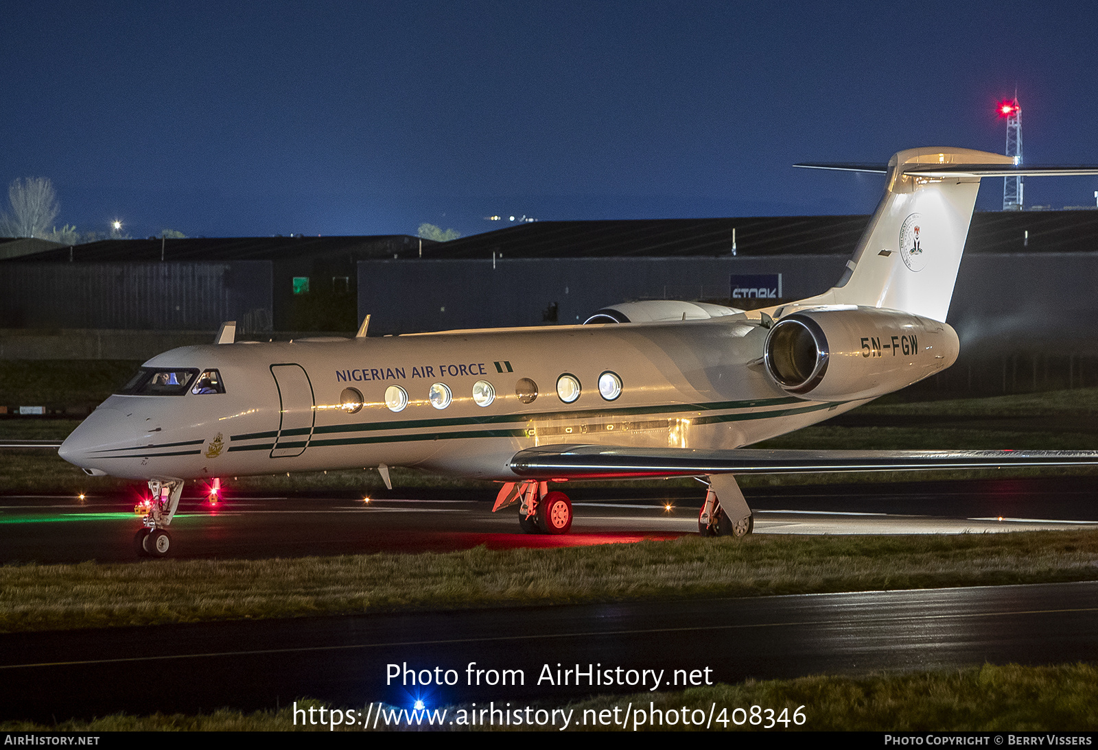 Aircraft Photo of 5N-FGW | Gulfstream Aerospace G-V-SP Gulfstream G550 | Nigeria - Air Force | AirHistory.net #408346