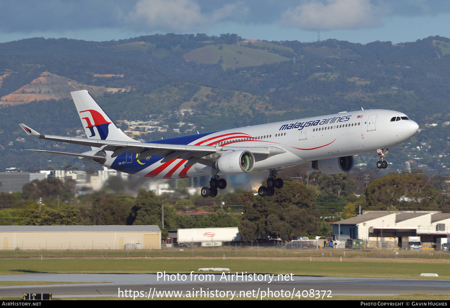 Aircraft Photo of 9M-MTI | Airbus A330-323 | Malaysia Airlines | AirHistory.net #408372