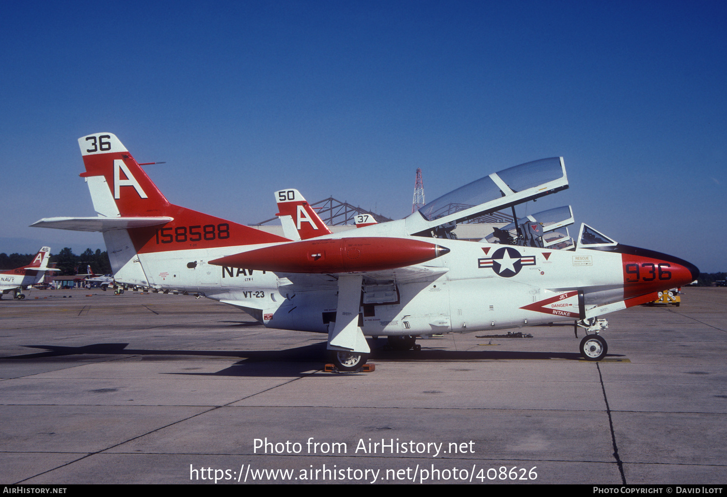 Aircraft Photo of 158588 | North American Rockwell T-2C Buckeye | USA - Navy | AirHistory.net #408626