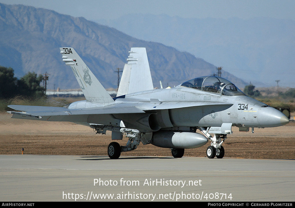 Aircraft Photo of 163510 | McDonnell Douglas F/A-18D Hornet | USA - Navy | AirHistory.net #408714