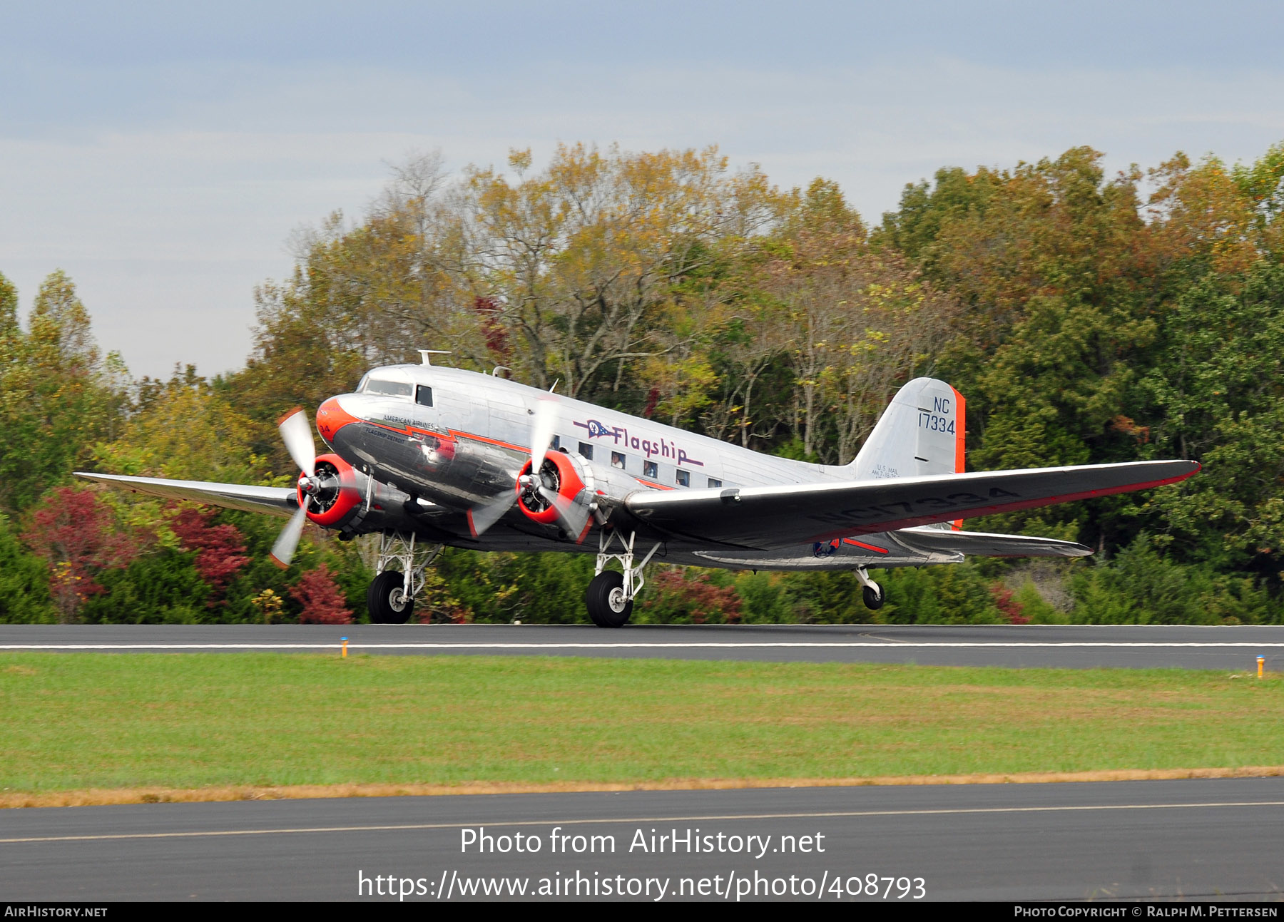 Aircraft Photo of N17334 / NC17334 | Douglas DC-3-178 | Flagship Detroit Foundation | American Airlines | AirHistory.net #408793