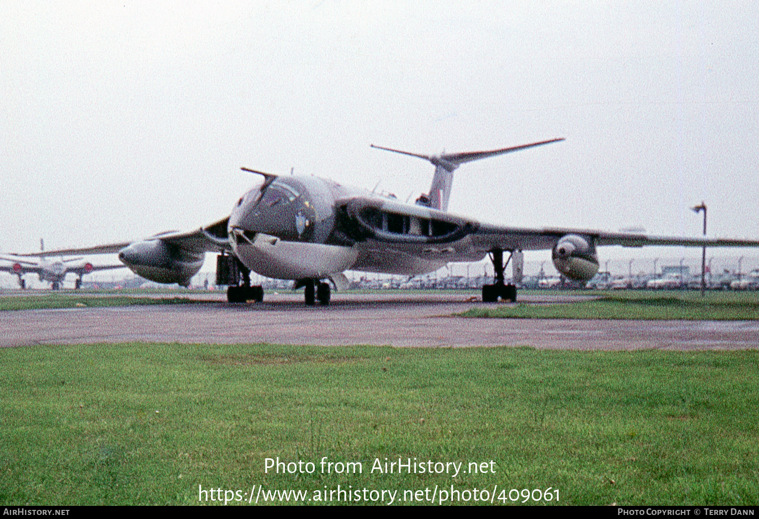 Aircraft Photo of XL161 | Handley Page HP-80 Victor SR2 | UK - Air Force | AirHistory.net #409061