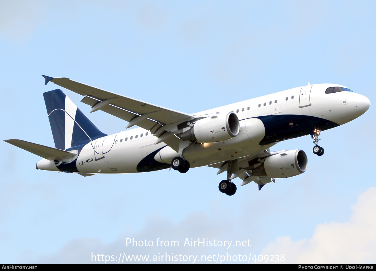 Aircraft Photo of LX-MCO | Airbus ACJ319 (A319-115/CJ) | AirHistory.net #409238