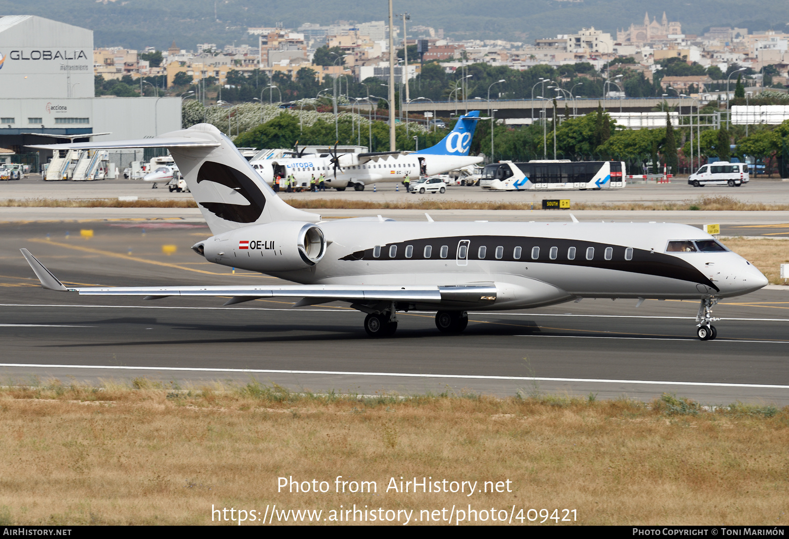 Aircraft Photo of OE-LII | Bombardier Global 6000 (BD-700-1A10) | AirHistory.net #409421