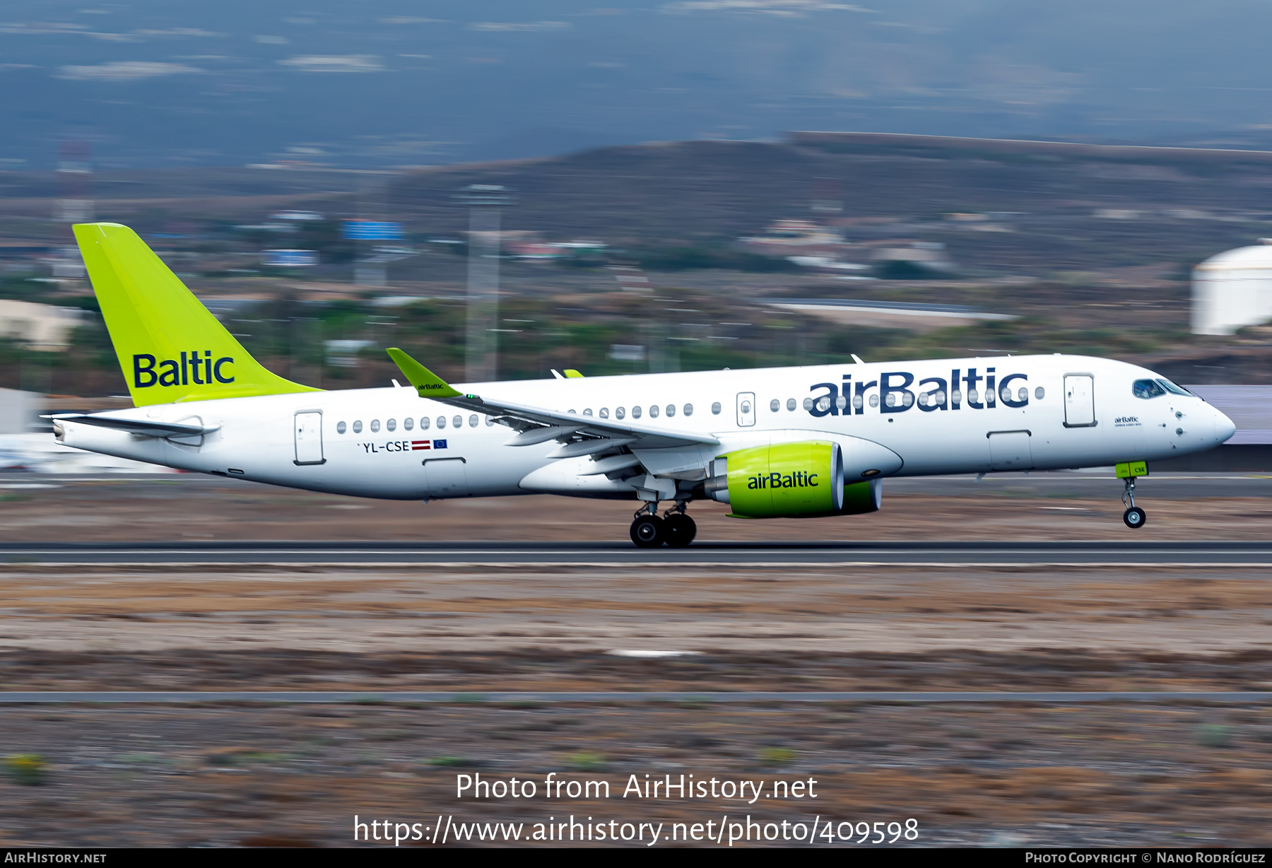 Aircraft Photo of YL-CSE | Airbus A220-371 (BD-500-1A11) | AirBaltic | AirHistory.net #409598