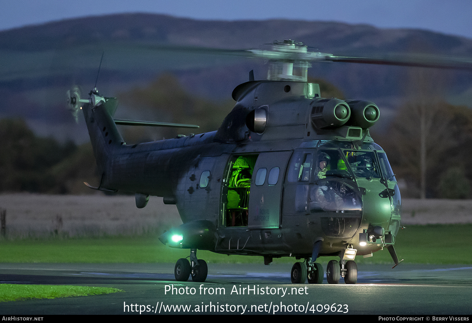 Aircraft Photo of ZJ955 | Aerospatiale SA-330E Puma HC2 | UK - Air Force | AirHistory.net #409623